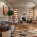 Hotel Craig Manor