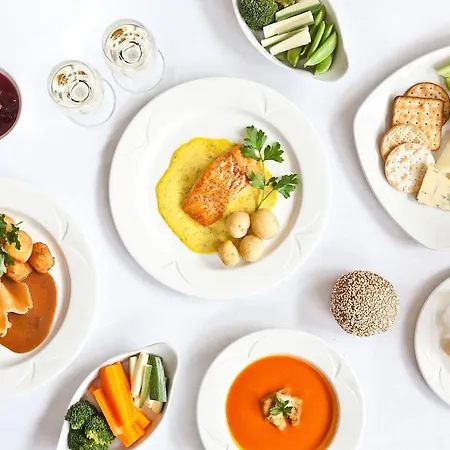 Craig Manor Hotel 4*