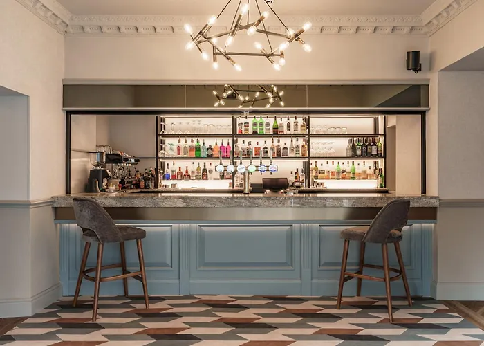 فندق Craig Manor