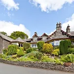 Craig Manor 4*